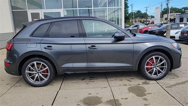 new 2024 Audi Q5 car, priced at $67,895