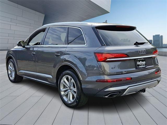 used 2025 Audi Q7 car, priced at $60,995
