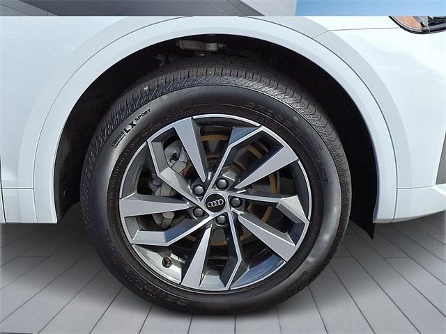 used 2024 Audi Q5 car, priced at $39,995