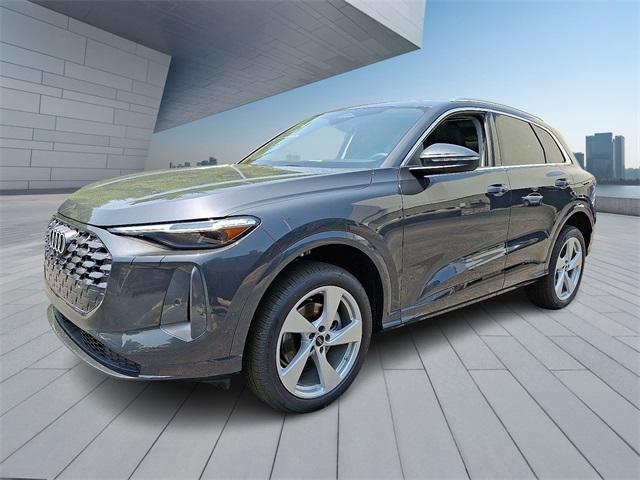 new 2025 Audi Q5 car, priced at $61,105