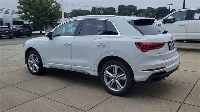 new 2024 Audi Q3 car, priced at $46,985