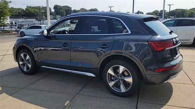 new 2024 Audi Q5 car, priced at $49,980