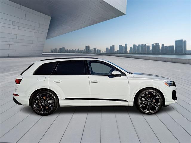 used 2025 Audi Q7 car, priced at $60,602