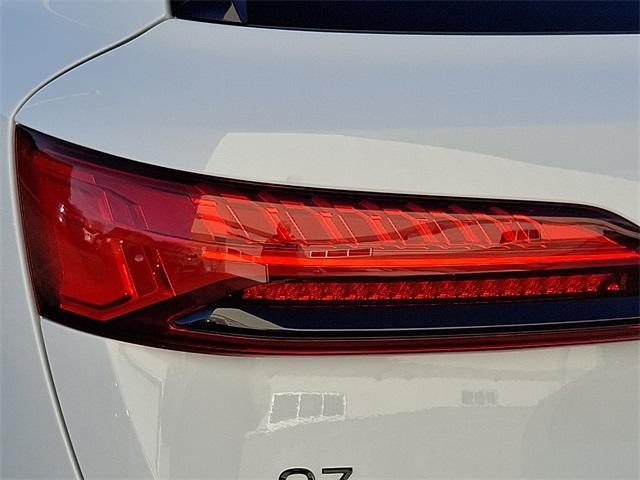 used 2025 Audi Q7 car, priced at $60,602