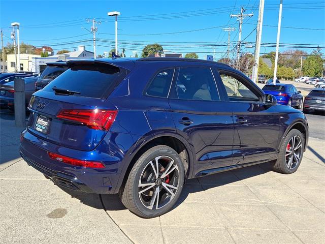 new 2025 Audi Q5 car, priced at $60,330