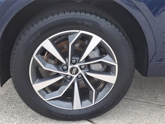 used 2024 Audi Q5 car, priced at $35,995