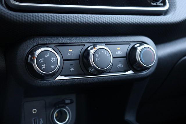 new 2025 Nissan Kicks car, priced at $23,865