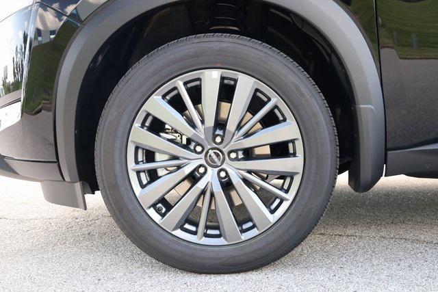 new 2025 Nissan Pathfinder car, priced at $43,302