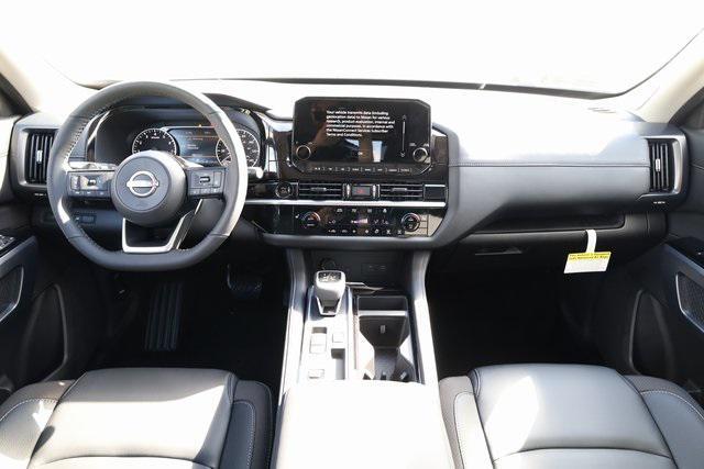 new 2025 Nissan Pathfinder car, priced at $43,302