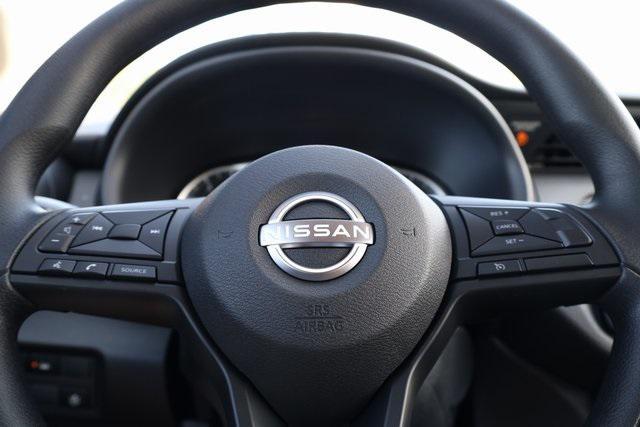 new 2025 Nissan Kicks car, priced at $21,822