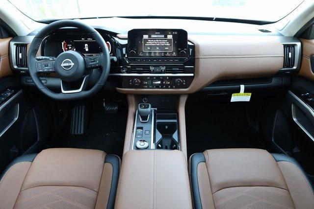 new 2025 Nissan Pathfinder car, priced at $43,696