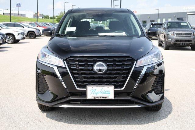 new 2025 Nissan Kicks car, priced at $21,840