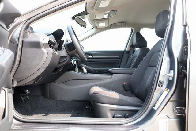new 2025 Nissan Altima car, priced at $27,568