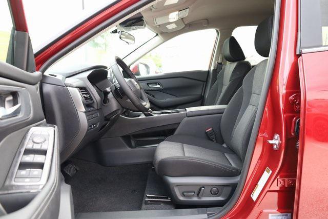 new 2025 Nissan Rogue car, priced at $29,974