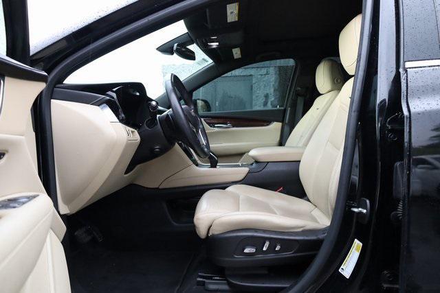 used 2017 Cadillac XT5 car, priced at $17,300