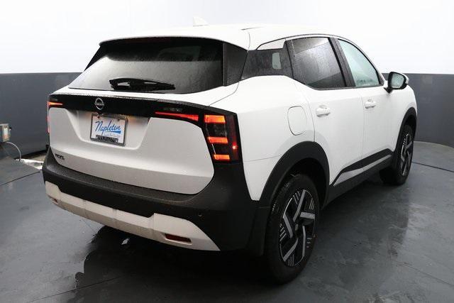 new 2025 Nissan Kicks car, priced at $22,990