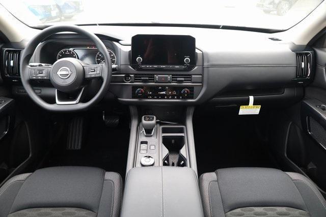 new 2025 Nissan Pathfinder car, priced at $30,513
