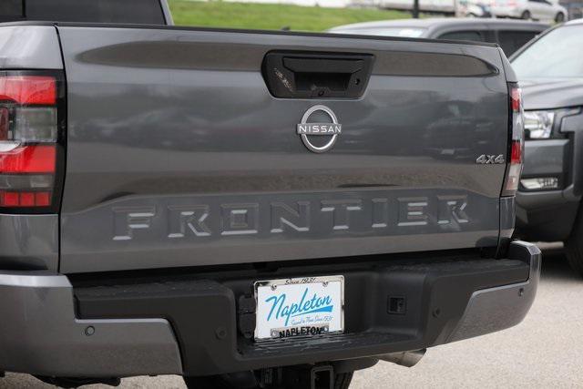 new 2025 Nissan Frontier car, priced at $39,697