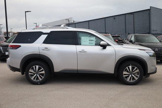 new 2025 Nissan Pathfinder car, priced at $37,196