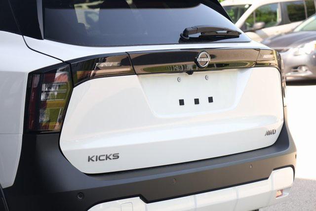 new 2025 Nissan Kicks car, priced at $26,118