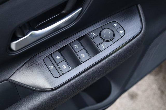 new 2025 Nissan Kicks car, priced at $26,118