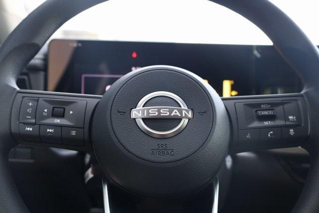 new 2025 Nissan Kicks car, priced at $26,118