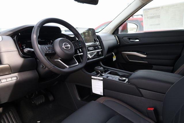 new 2025 Nissan Pathfinder car, priced at $48,887
