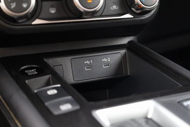 new 2025 Nissan Kicks car, priced at $26,384