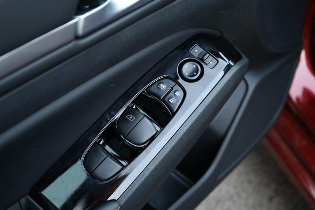 new 2025 Nissan Altima car, priced at $32,204