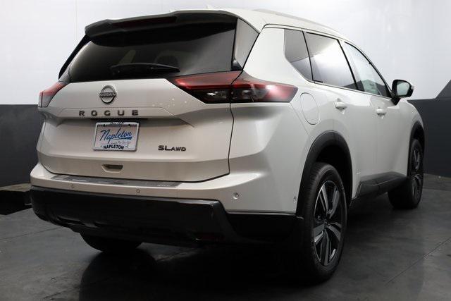 new 2025 Nissan Rogue car, priced at $39,824