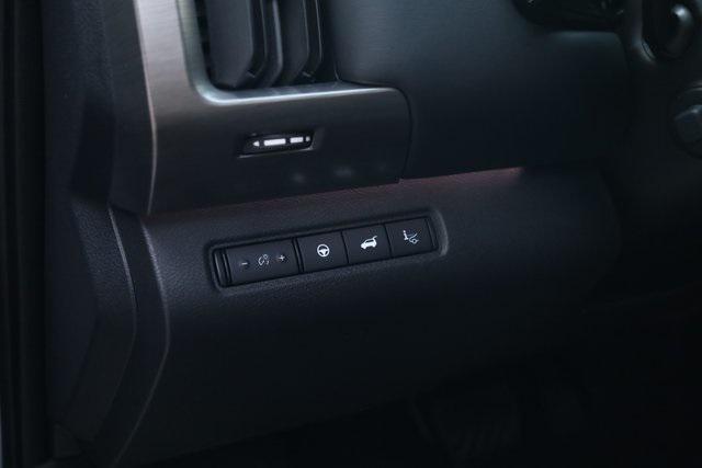 new 2025 Nissan Pathfinder car, priced at $48,054