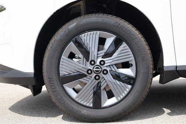 new 2025 Nissan Murano car, priced at $45,213