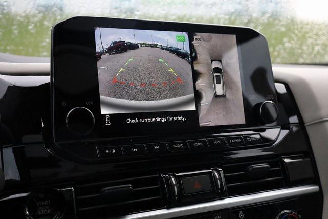 new 2025 Nissan Pathfinder car, priced at $43,018