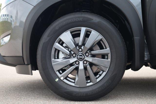 new 2025 Nissan Pathfinder car, priced at $29,752