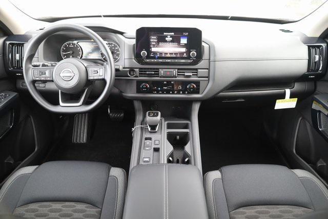 new 2025 Nissan Pathfinder car, priced at $29,752