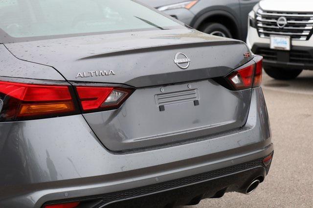new 2025 Nissan Altima car, priced at $27,059