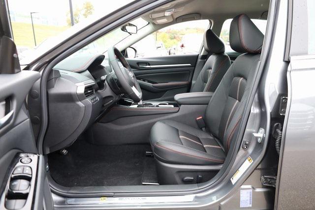 new 2025 Nissan Altima car, priced at $27,059