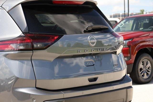 used 2025 Nissan Rogue car, priced at $25,990