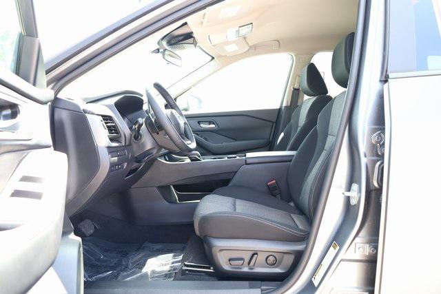used 2025 Nissan Rogue car, priced at $25,990