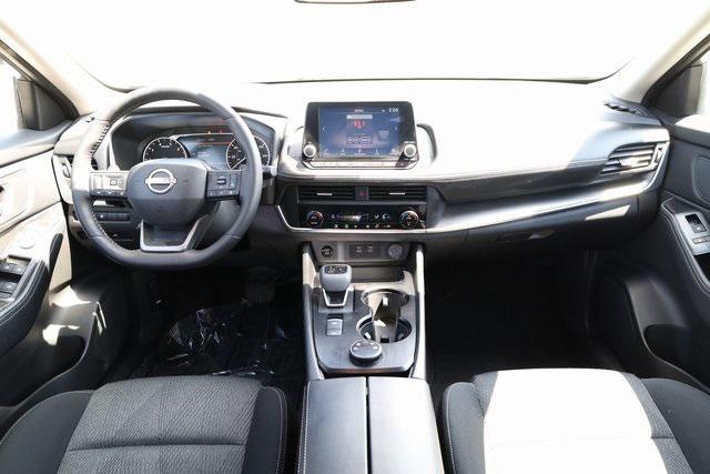 used 2025 Nissan Rogue car, priced at $25,990