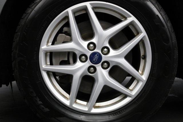 used 2021 Ford Edge car, priced at $20,000