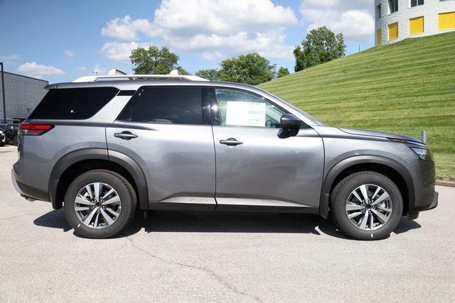 new 2025 Nissan Pathfinder car, priced at $42,538