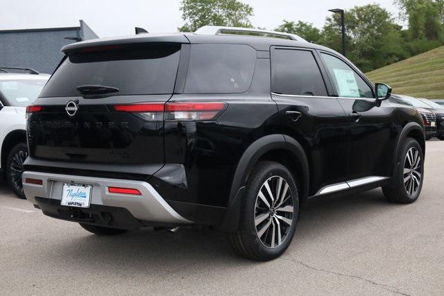 new 2025 Nissan Pathfinder car, priced at $44,290