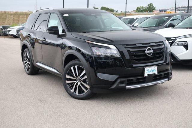 new 2025 Nissan Pathfinder car, priced at $44,290
