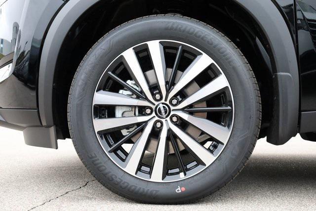 new 2025 Nissan Pathfinder car, priced at $44,290