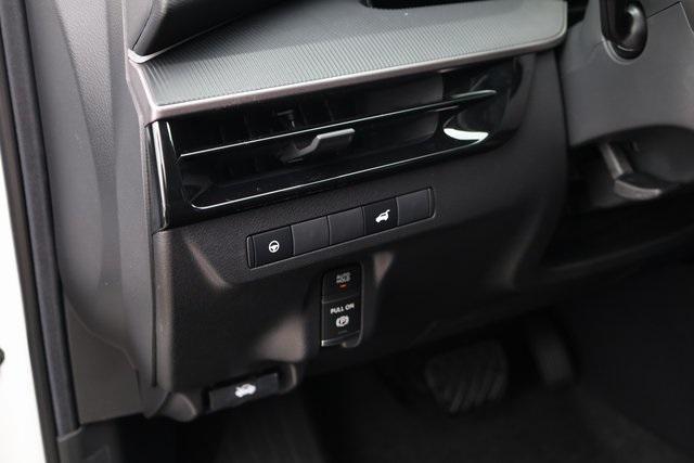 new 2025 Nissan Murano car, priced at $40,472