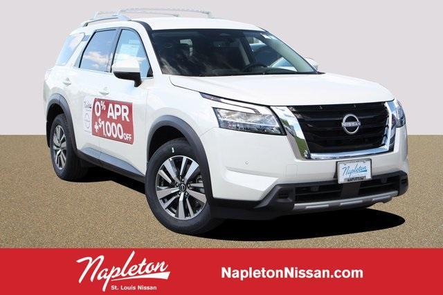 new 2024 Nissan Pathfinder car, priced at $40,319