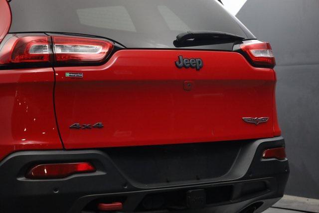 used 2018 Jeep Cherokee car, priced at $11,500