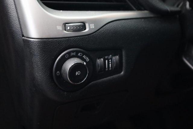 used 2018 Jeep Cherokee car, priced at $11,500