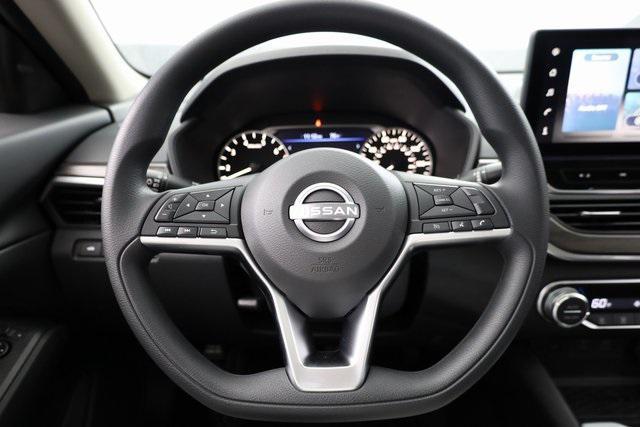 new 2025 Nissan Altima car, priced at $27,763